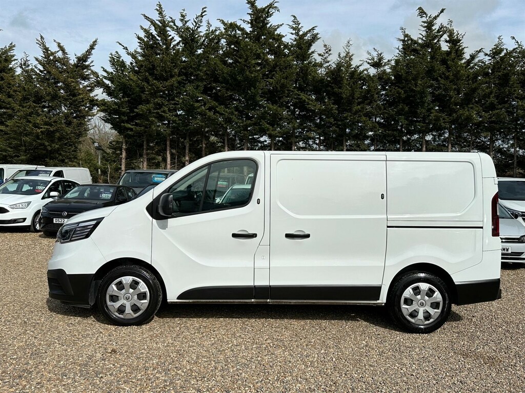 Renault Trafic 2.0 Dci Blue Sl30 Business L1 H1 Euro 6 Ss HV72ZTC White #2