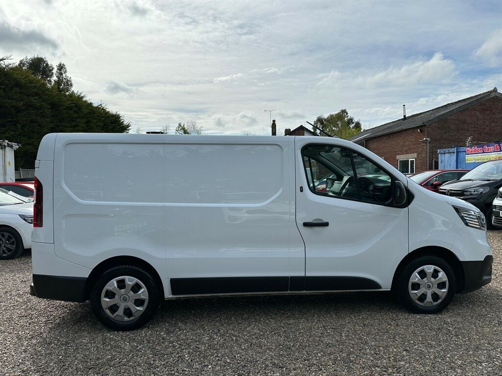 Renault Trafic 2.0 Dci Blue Sl30 Business L1 H1 Euro 6 Ss HV72ZTC White #6