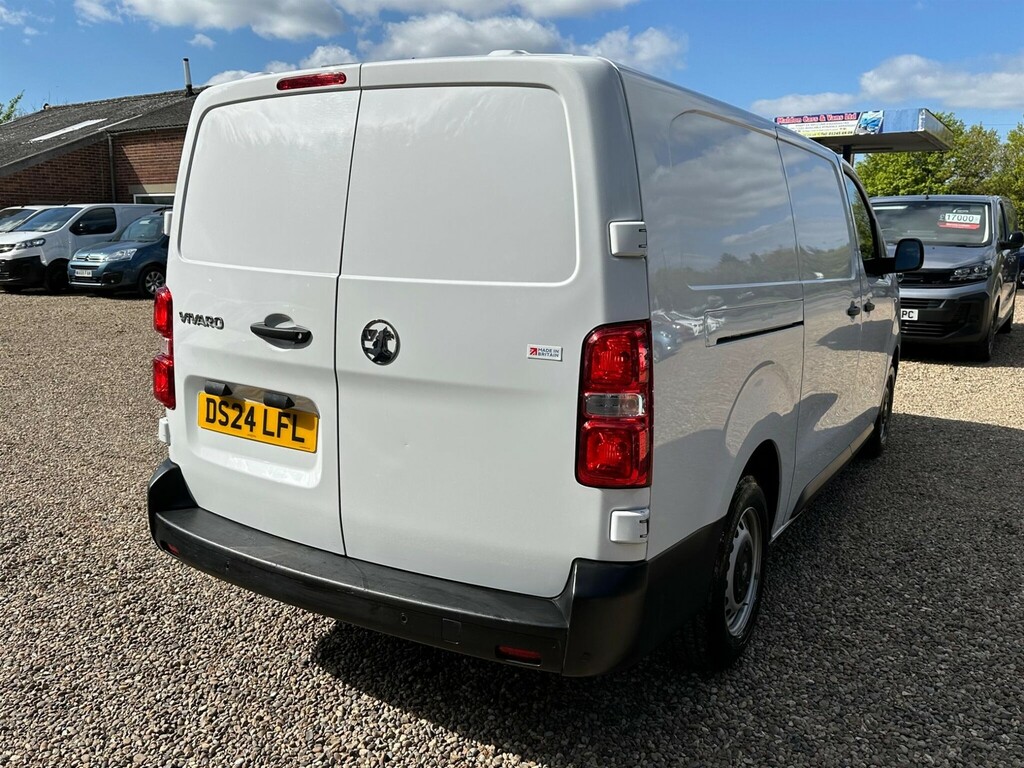 Vauxhall Vivaro 2.0 Turbo D Prime XL Panel Van Lwb Euro 6 6Dr DS24LFL White #5