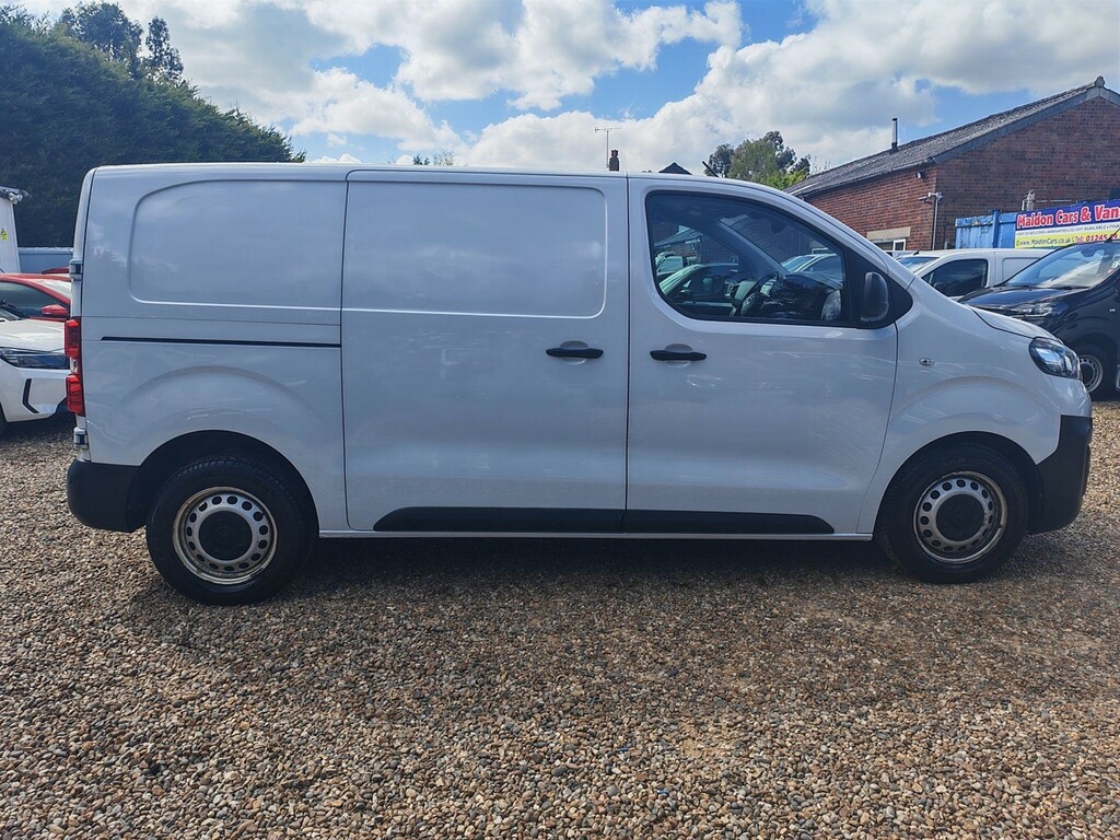 Vauxhall Vivaro 1.5 Turbo D 2900 Dynamic L1 H1 Euro 6 Ss 6Dr DS72NNP White #6