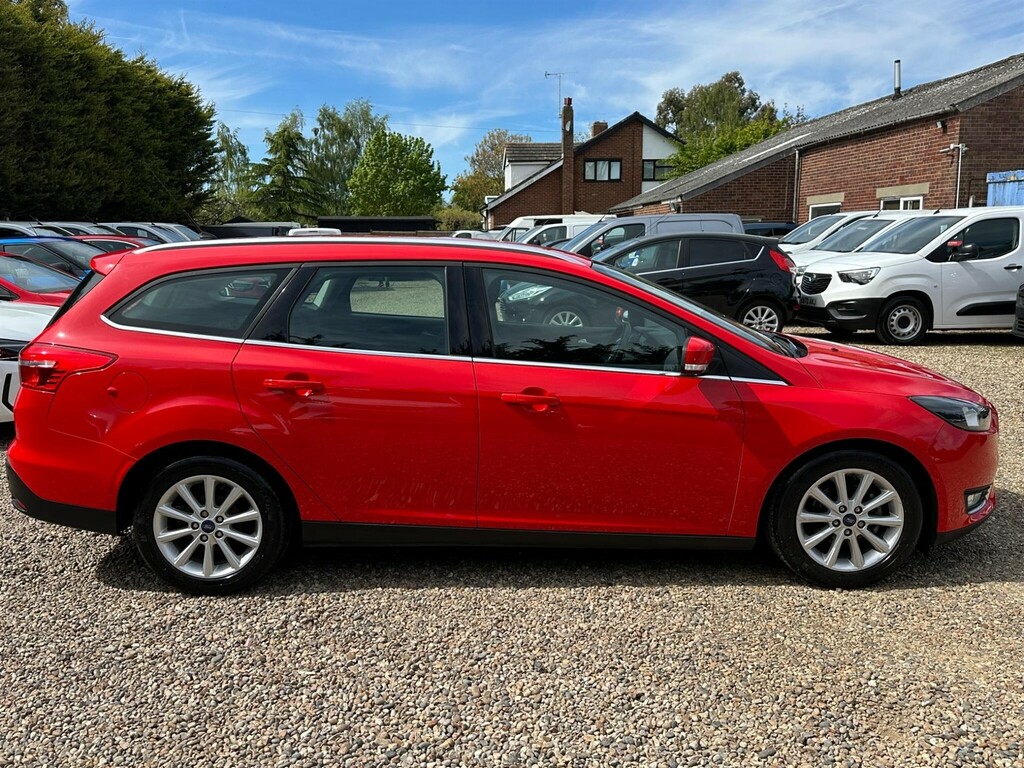 Ford Focus 1.0T Ecoboost Titanium Euro 6 Ss LB15RVO Red #6