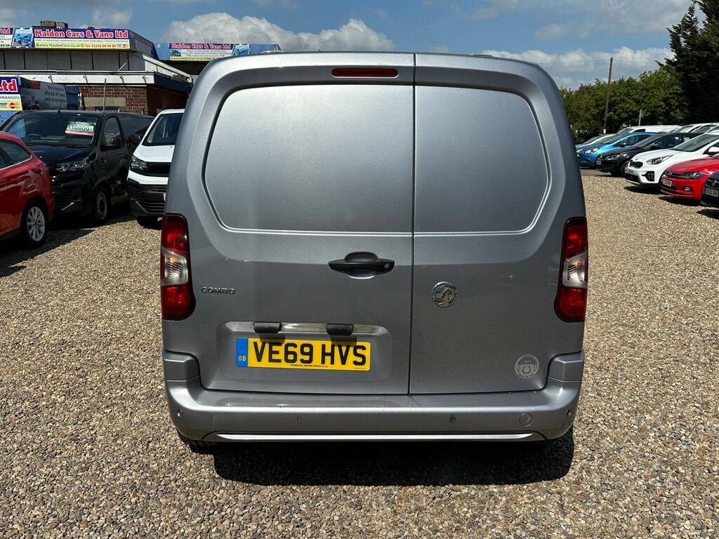 Vauxhall Combo 1.5 Turbo D 2000 Sportive L1 H1 Euro 6 Ss VE69HVS Grey #4