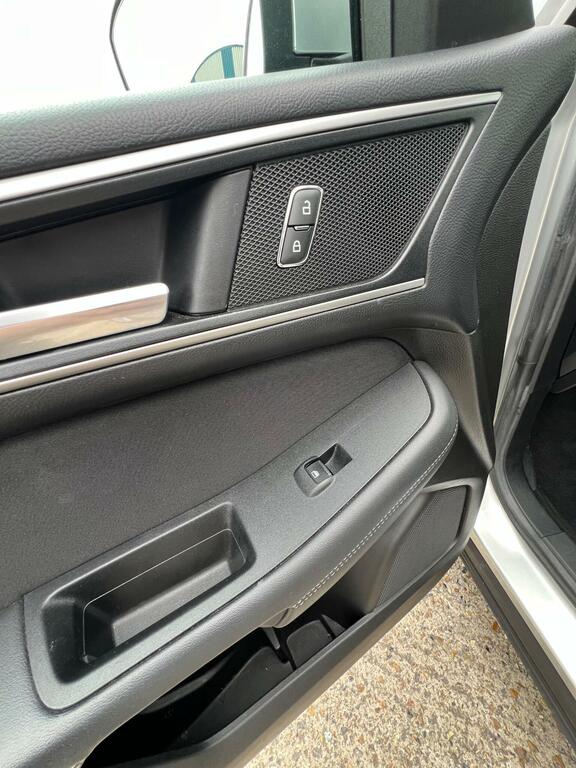 Ford Galaxy 2.5 Fhev 190 Titanium Touchscreen Navigation, Heat Blue #21