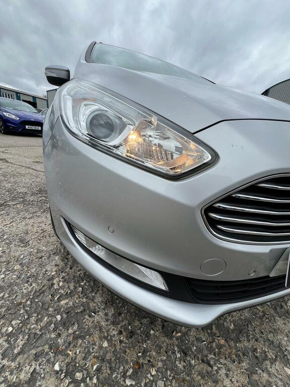 Ford Galaxy 2.5 Fhev 190 Titanium Touchscreen Navigation, Heat Blue #23