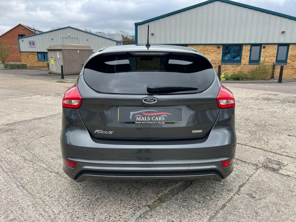 Ford Focus Hatchback 1.0T Ecoboost St-line Euro 6 Ss BK67UHT Grey #6