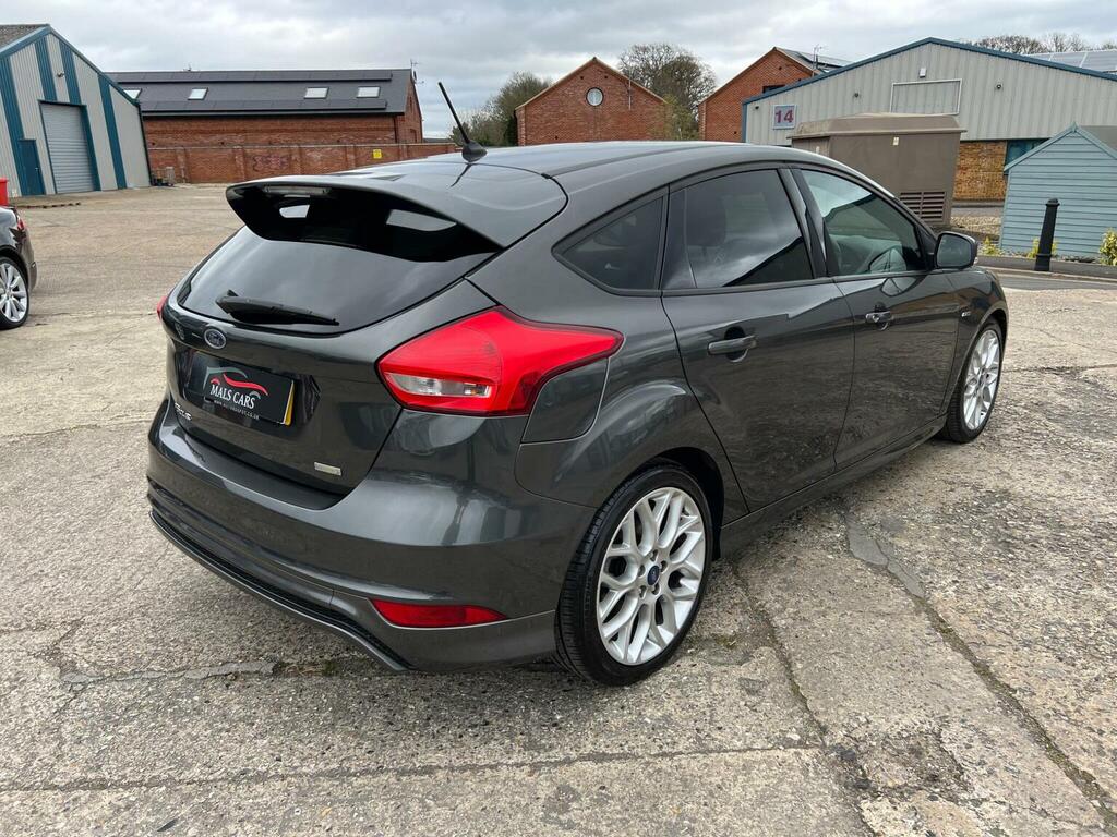 Ford Focus Hatchback 1.0T Ecoboost St-line Euro 6 Ss BK67UHT Grey #5