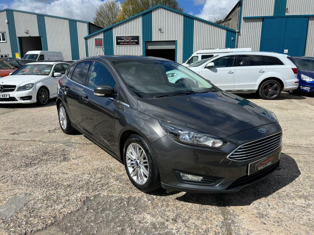 Ford Focus Hatchback 1.5 Tdci Zetec Edition Euro 6 Ss Grey