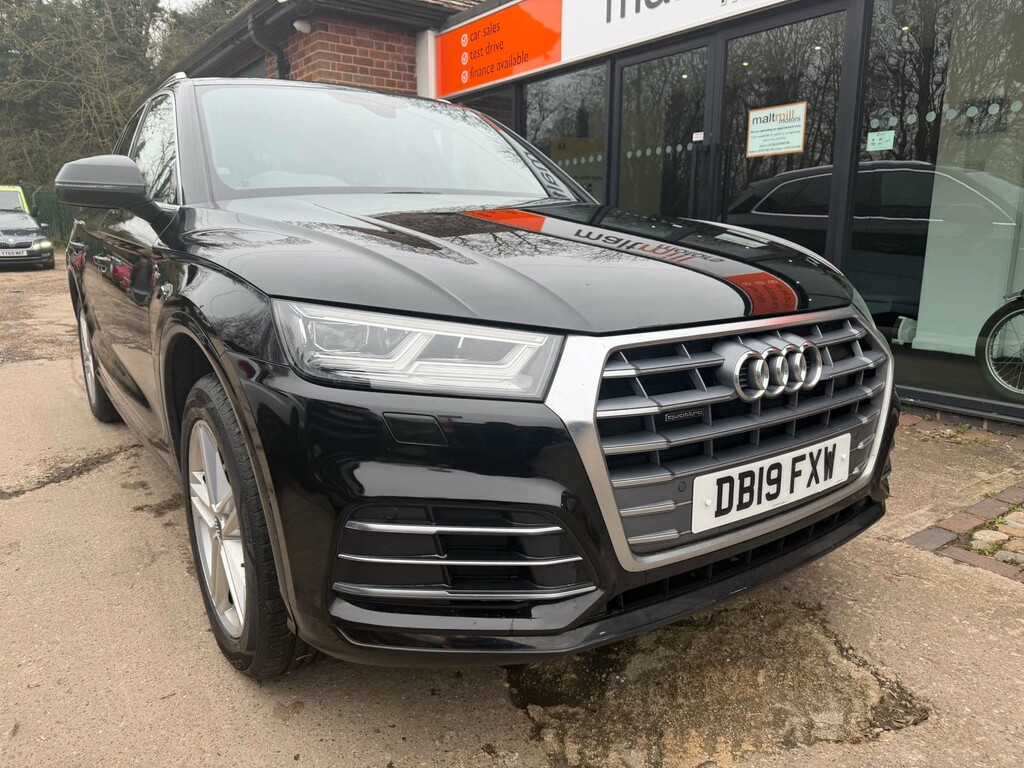 Audi Q5 S Line 45 Tfsi Quattro 4Wd Black