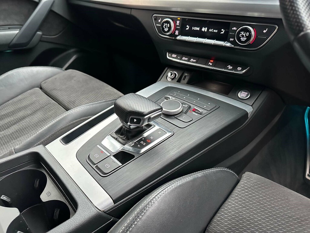 Audi Q5 S Line 45 Tfsi Quattro 4Wd DB19FXW Black #6