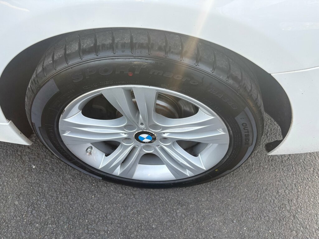 BMW 3 Series 2.0 318D Sport Saloon Euro 6 S YL18NYO White #6