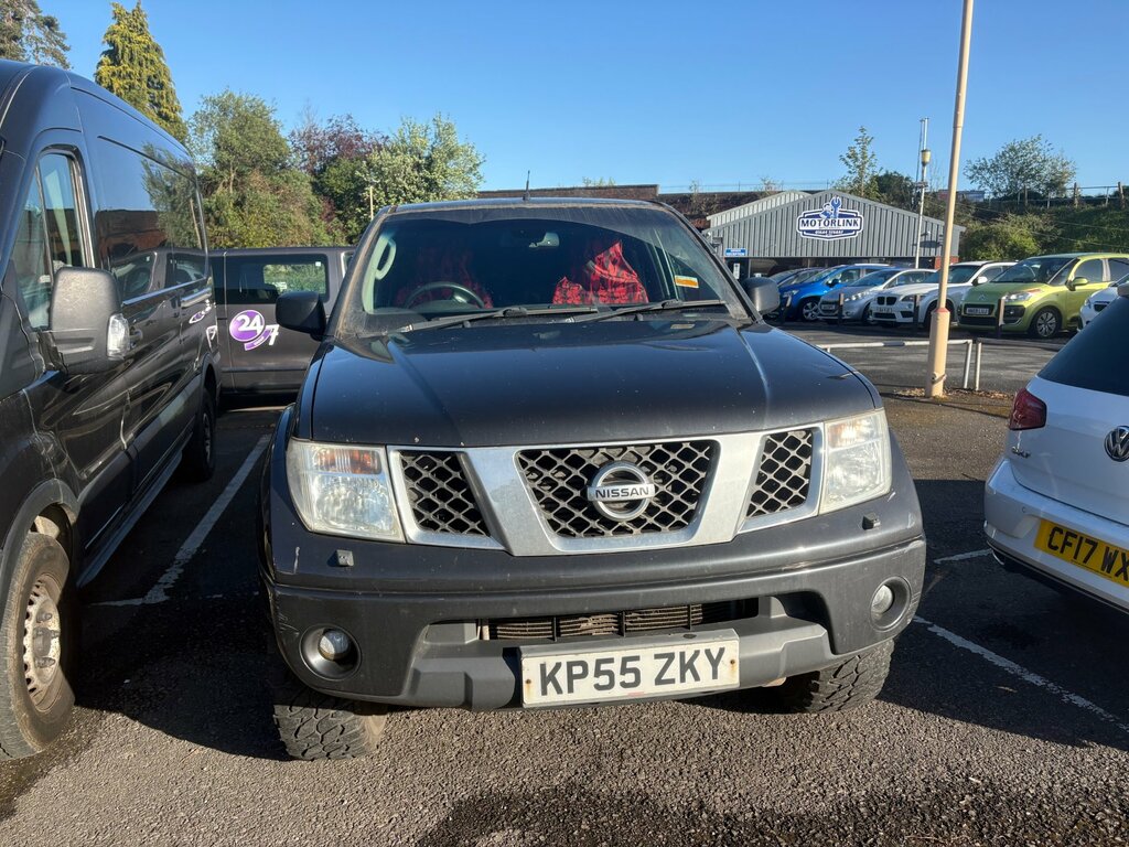 Nissan Navara D22 Black #1