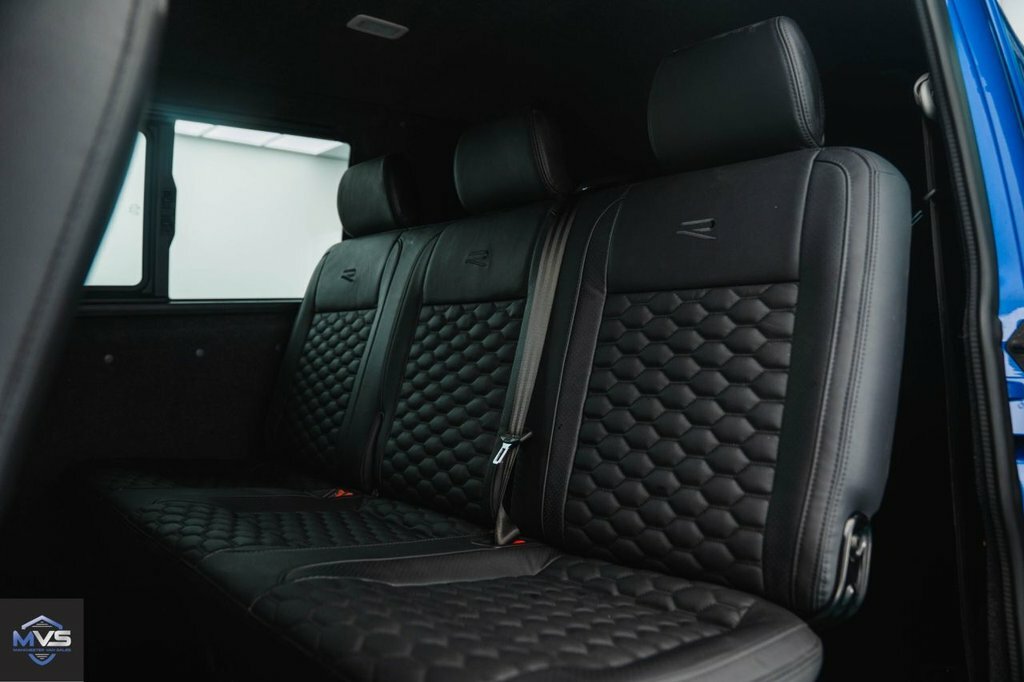 Volkswagen Transporter 2L Highline MA24UBR Blue #5