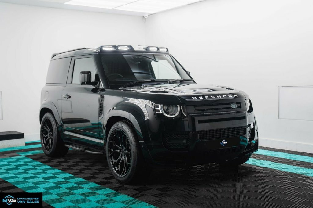Land Rover Defender 90 3L X-dynamic Hse Black