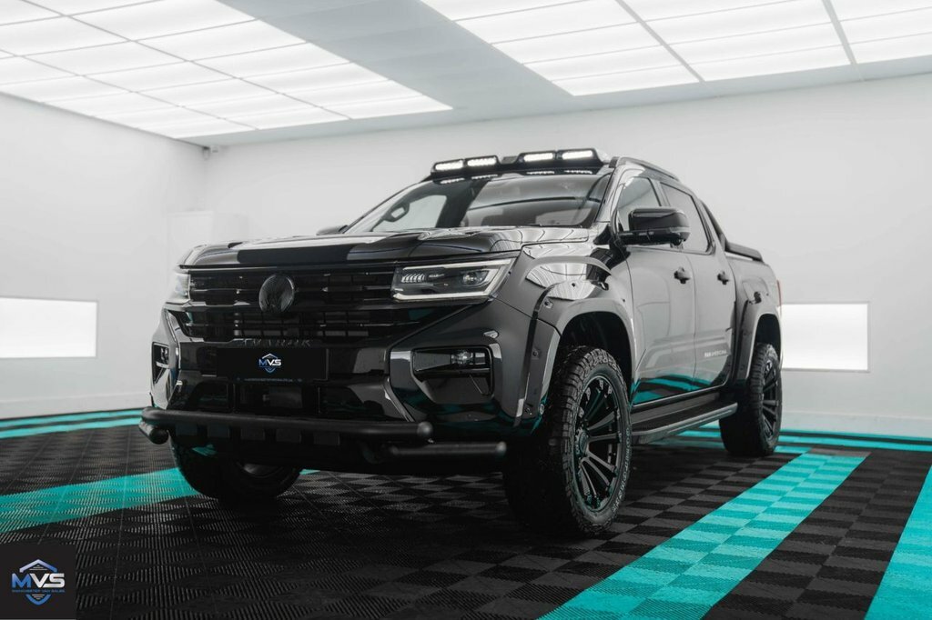 Volkswagen Amarok Pickup BLACKV6 Black #3