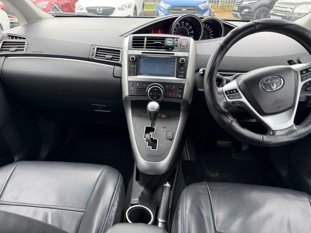 Toyota Verso 1.8 V-matic Trend Multidrive S Euro 6 White #3