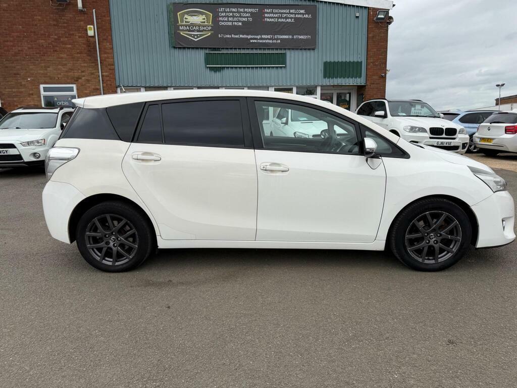 Toyota Verso 1.8 V-matic Trend Multidrive S Euro 6 White #6