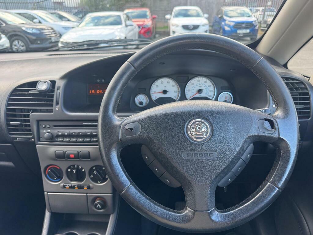 Vauxhall Zafira 1.8I 16V Design Mpv 208 Gkm Red #12