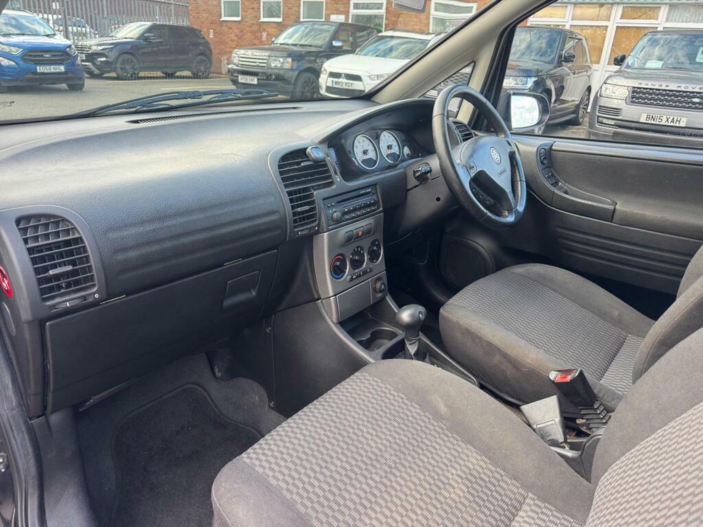 Vauxhall Zafira 1.8I 16V Design Mpv 208 Gkm Red #10