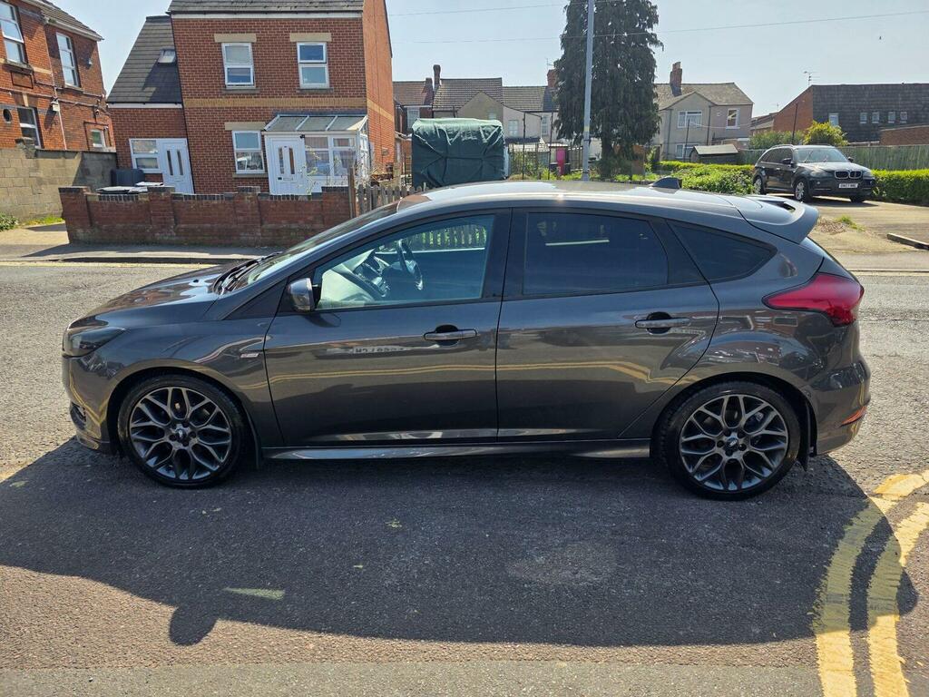 Ford Focus 1.0T Ecoboost St-line Euro 6 Ss BL67UBT Grey #4