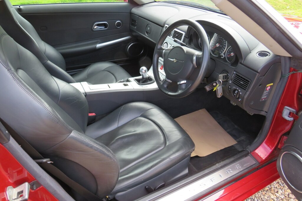 Chrysler Crossfire 3.2 V6 Red #3