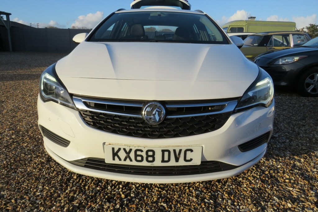Vauxhall Astra Estate Reduced Price KX68DVC White #5
