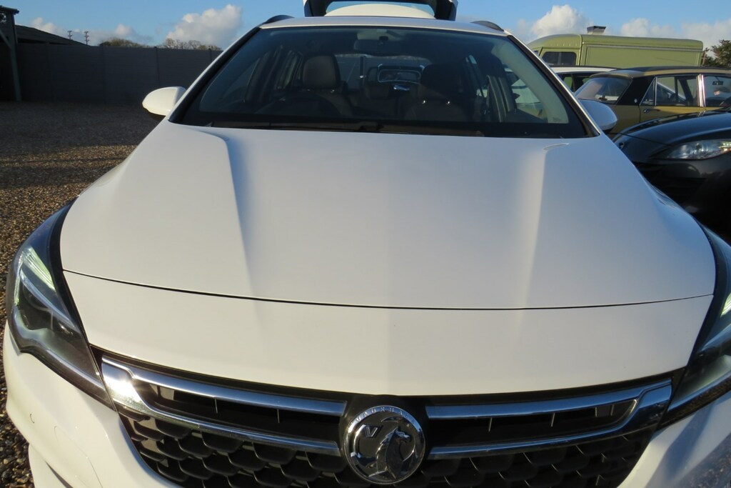 Vauxhall Astra Estate Reduced Price KX68DVC White #6