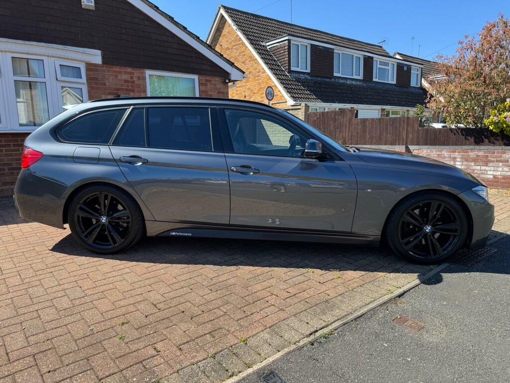 BMW 3 Series 3.0 330D M Sport Touring Euro 5 Ss WV63XCN Grey #3