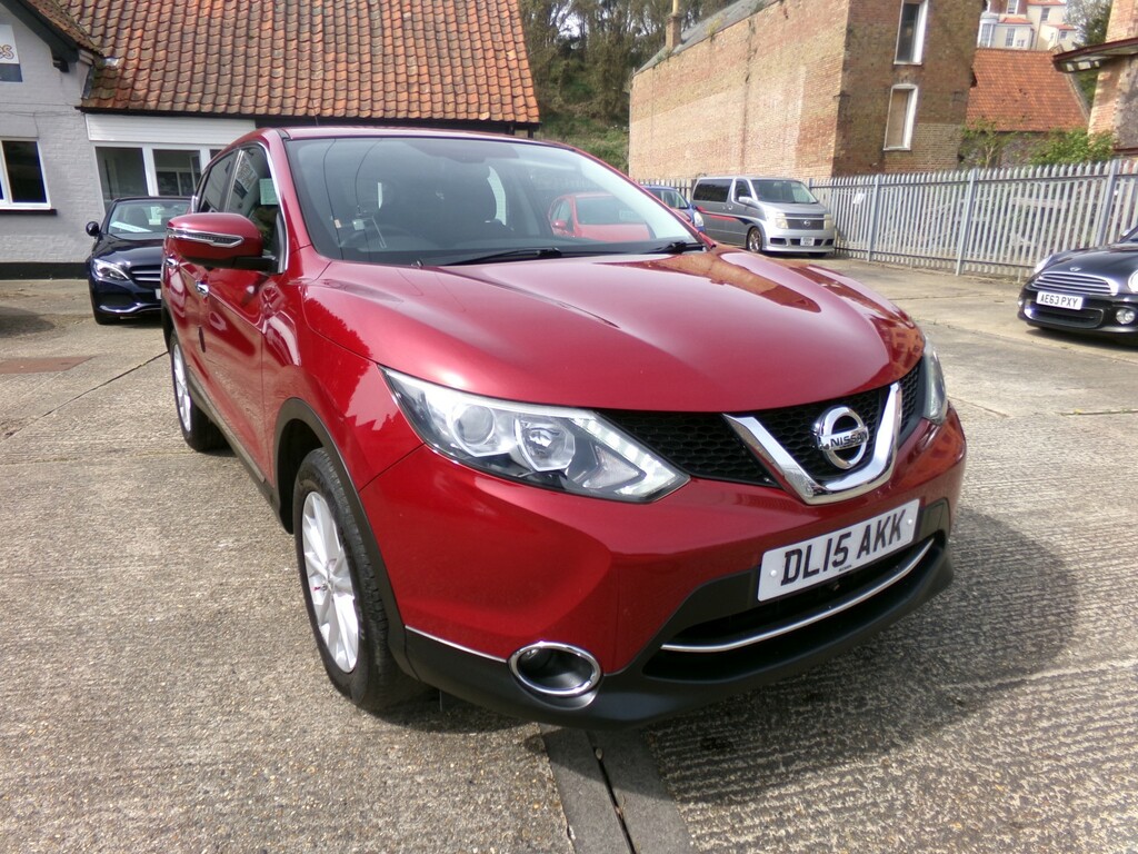 Nissan Qashqai Suv 1.2 Dig-t Acenta 2015 Red