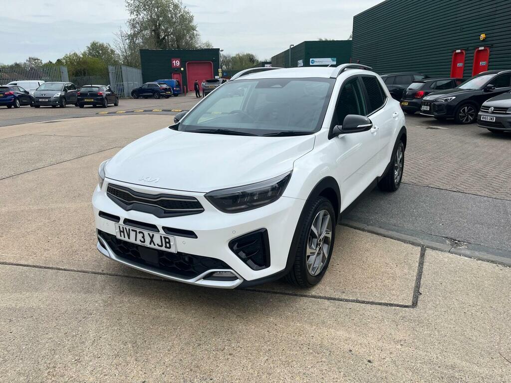 Kia Stonic Suv 1.0 T-gdi Mhev Gt-line S Dct Euro 6 Ss HV73XJB White #3