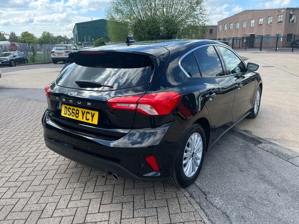 Ford Focus Hatchback 1.0T Ecoboost Titanium Euro 6 Ss DS68YCY Black #6