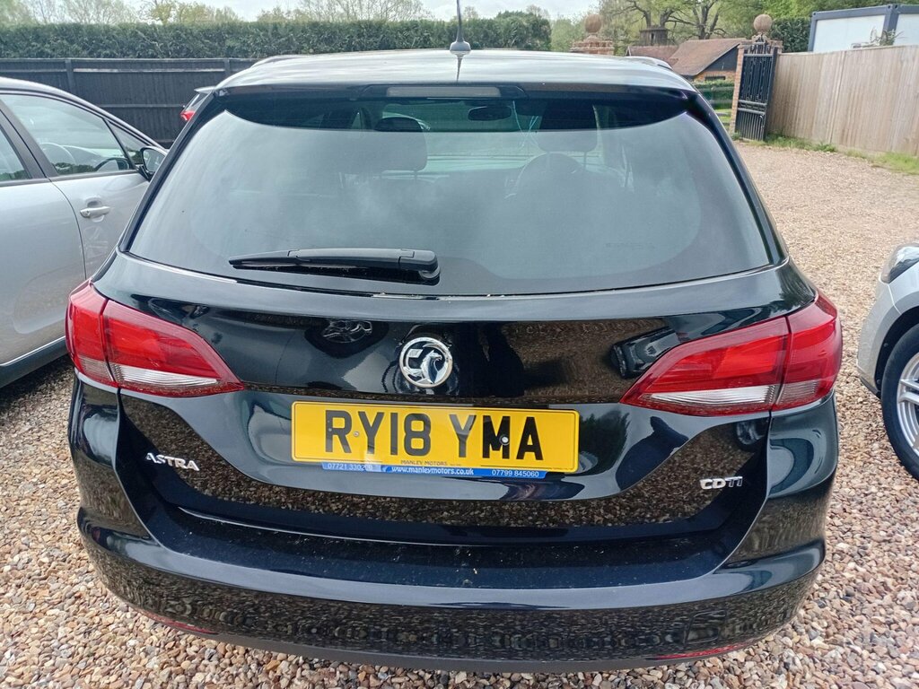 Vauxhall Astra 1.6 Cdti Ecotec Blueinjection Design Sports Tourer RY18YMA #2
