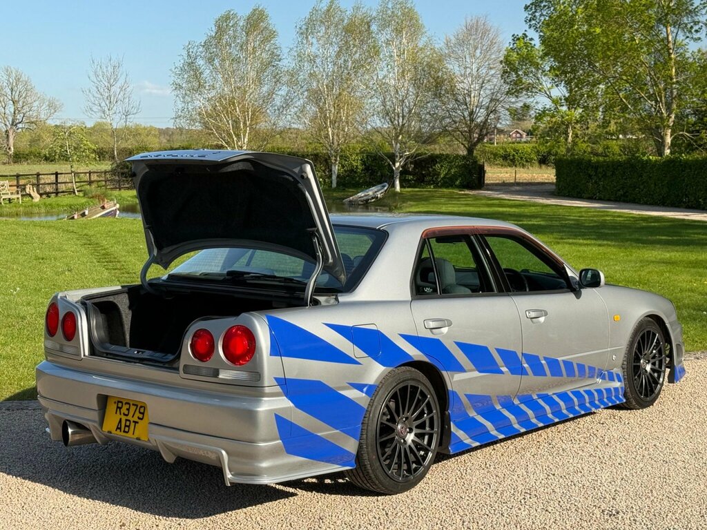 Nissan Skyline 370Gt S Model 330 Bhp Ulezfree 3.7 Red #20