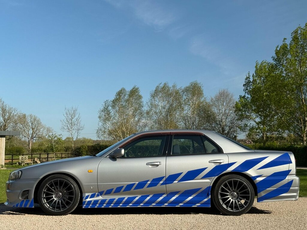 Nissan Skyline 370Gt S Model 330 Bhp Ulezfree 3.7 Red #7