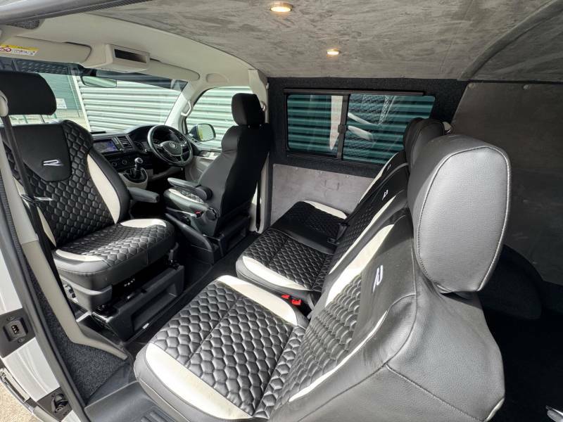 Volkswagen Transporter 2.0 Tdi T30 Bluemotion Tech Edition Kombi Fwd Swb CR19MKC White #2