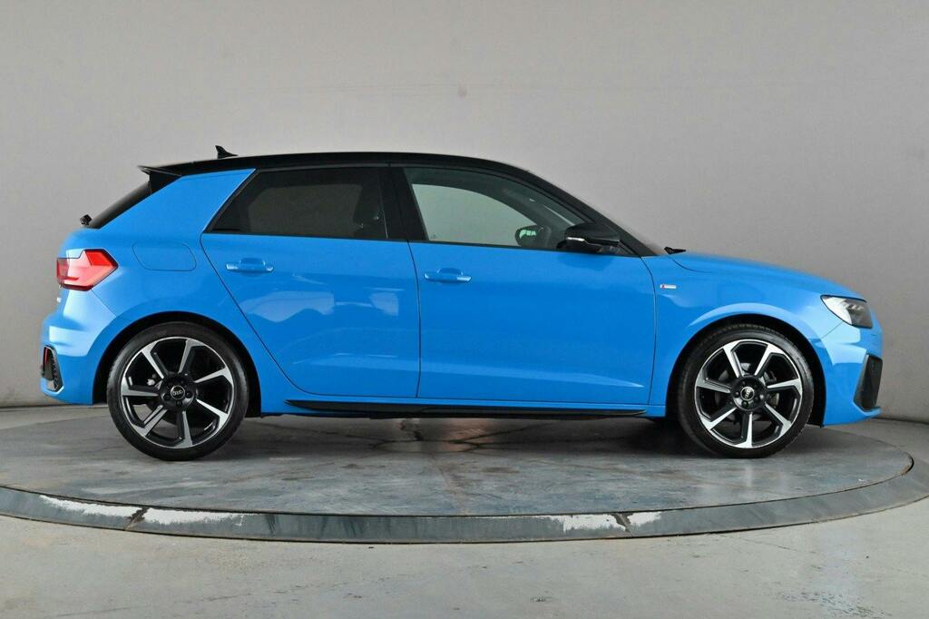 Audi A1 1.0 Tfsi 30 Black Edition Sportback S T BG22YVO Blue #3