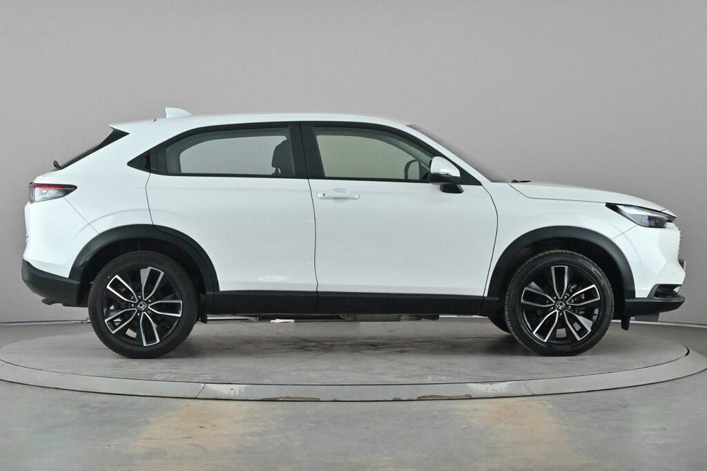 Honda Hr-V 1.5 H I Mmd Elegance Suv Hybrid Cvt S White #3
