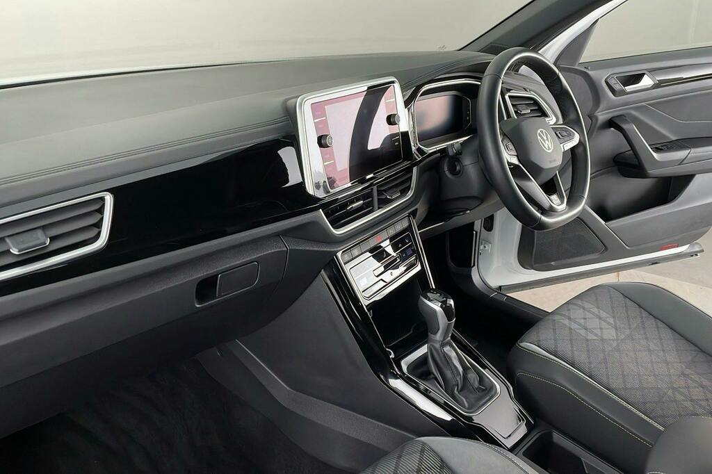 Volkswagen T-Roc 1.5 Tsi R Line Suv Dsg Ss MC73SJY White #2