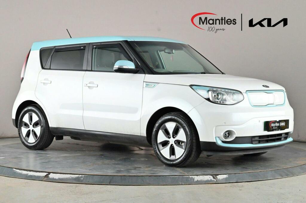 Kia Soul 30Kwh Ev Suv White #2