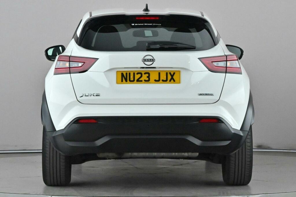 Nissan Juke 1.6 N Connecta Suv Hybrid White #5
