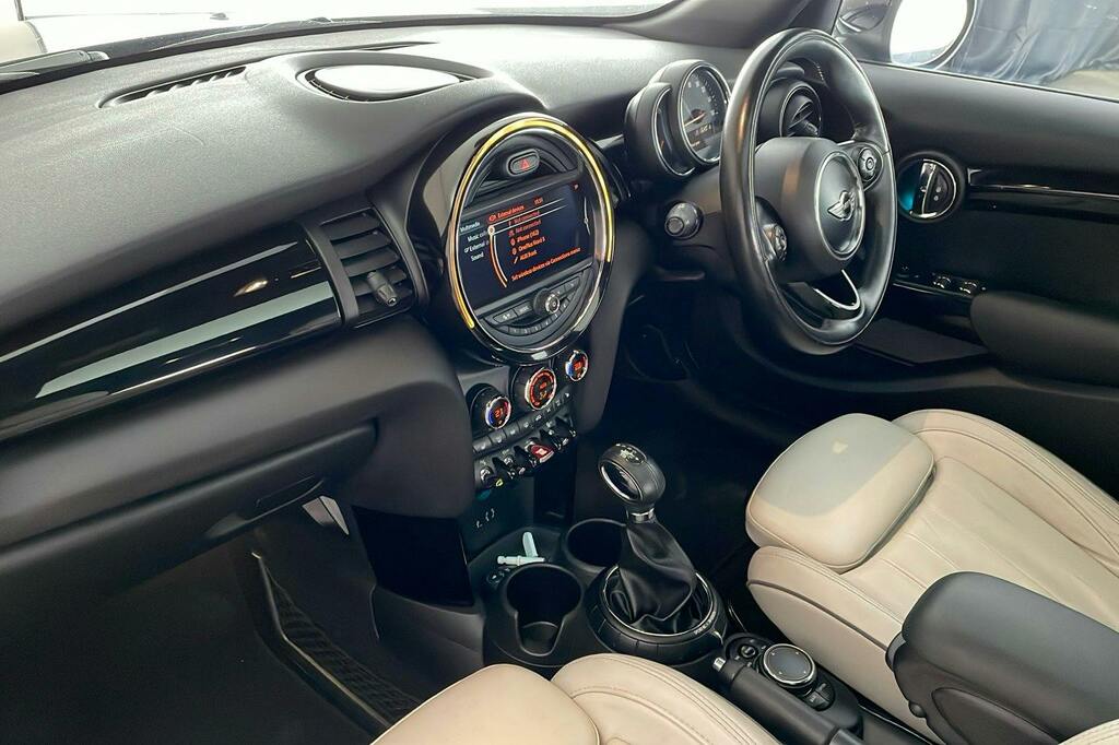 Mini Hatch 1.5 Cooper Hatchback Ss LC67LEF Black #2