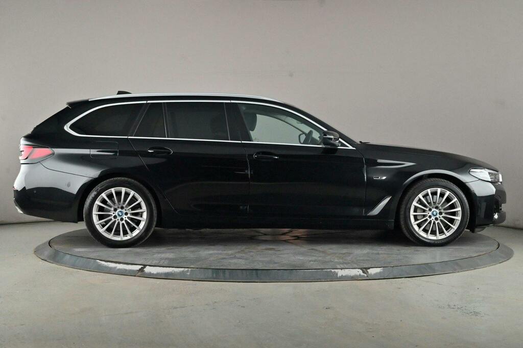 BMW 5 Series 2.0 530E 12Kwh Se Touring Plug In Hybri Black #3