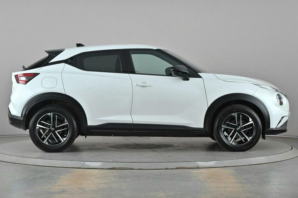 Nissan Juke 1.0 Dig T N Connecta Suv Dct Ss OX74GUH White #3