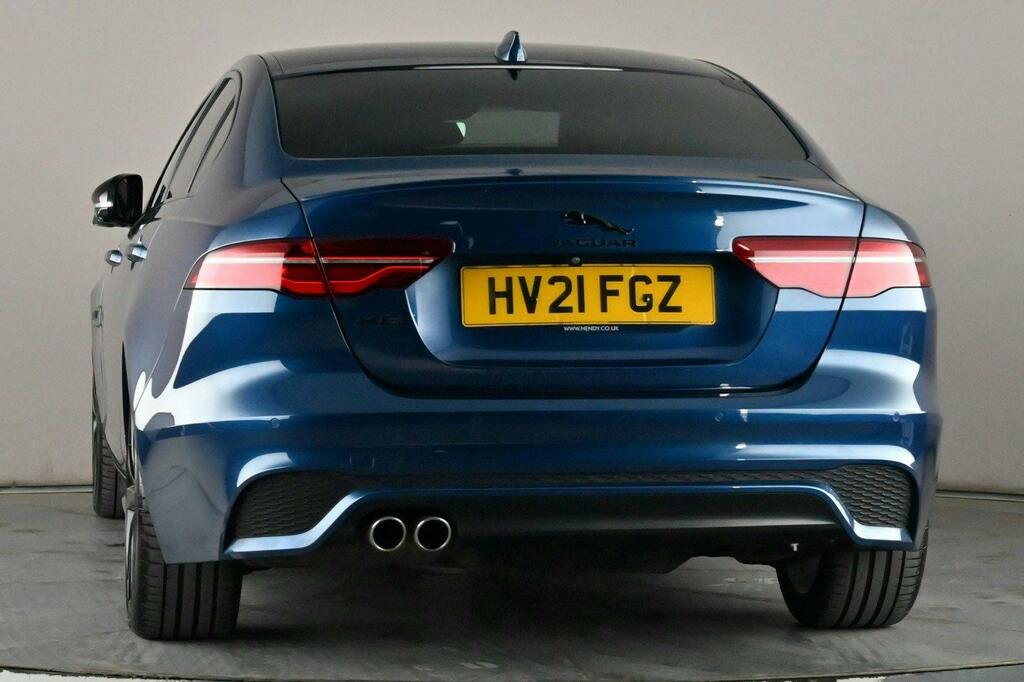 Jaguar XE 2.0 D200 Mhev R Dynamic Black Saloon Au Blue #5