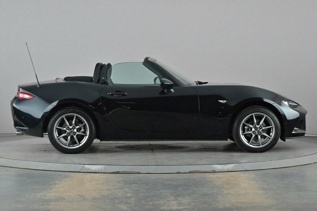 Mazda MX-5 1.5 Skyactiv G Exclusive Line Convertible Petr Black #3