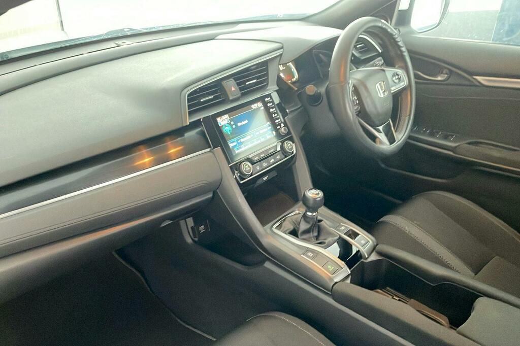 Honda Civic 1.0 Vtec Turbo Sr Hatchback S White #2