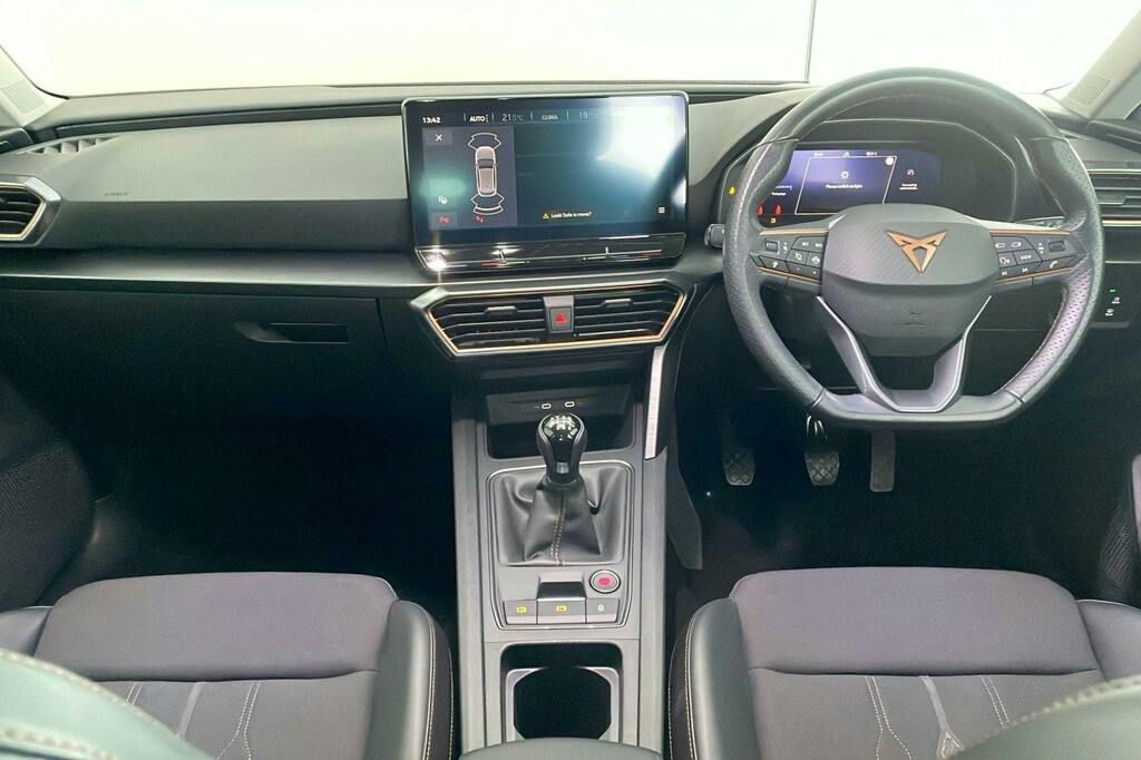 Cupra Leon 1.5 Tsi V1 Hatchback Ss HN23OAY White #4