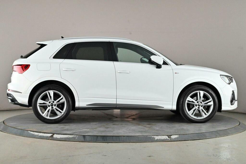 Audi Q3 2.0 Tdi 35 S Line Suv S Tronic Ss GJ69KFU White #3
