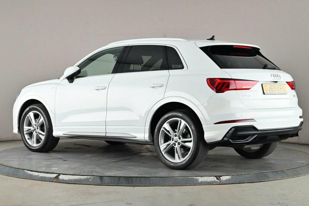 Audi Q3 2.0 Tdi 35 S Line Suv S Tronic Ss GJ69KFU White #4