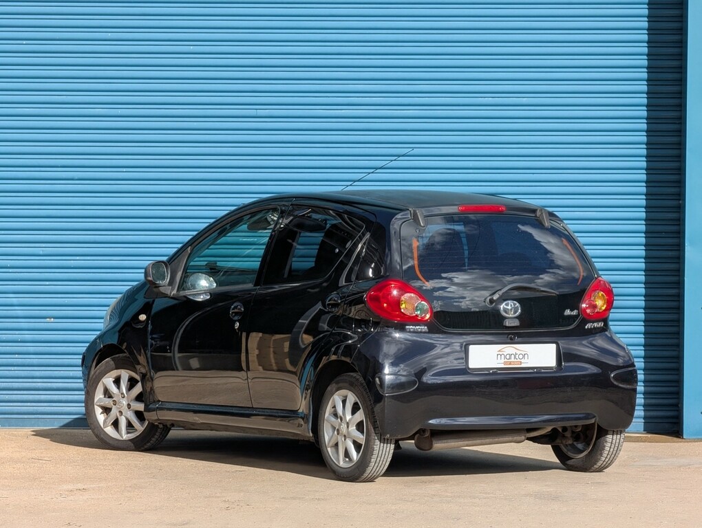 Toyota Aygo Hatchback Black #5