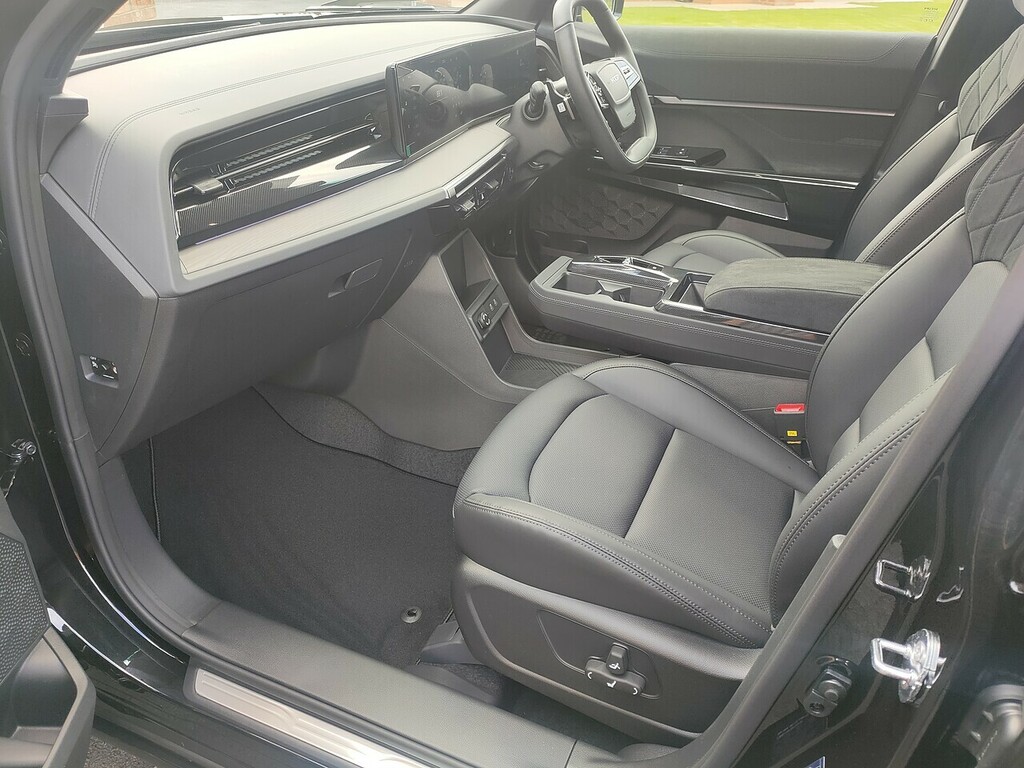 SsangYong Actyon K50 White #9